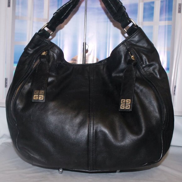 $1195 Auth GIVENCHY Logo Zippers Soft Leather Large Hobo Shoulder Bag Purse - Picture 1 of 14